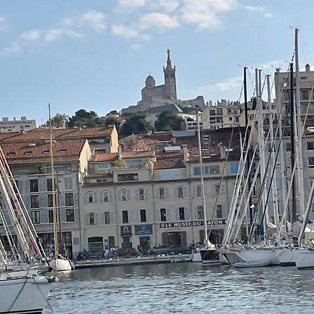 Au Coeur Du Vieux Port Apartment Марсилия Екстериор снимка
